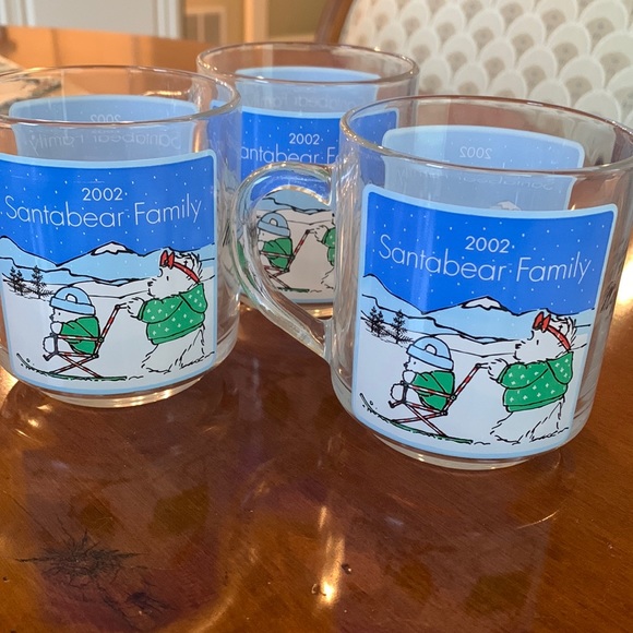 Marshall Field’s 2002 Xmas mugs.  Set of 3 - Picture 1 of 4